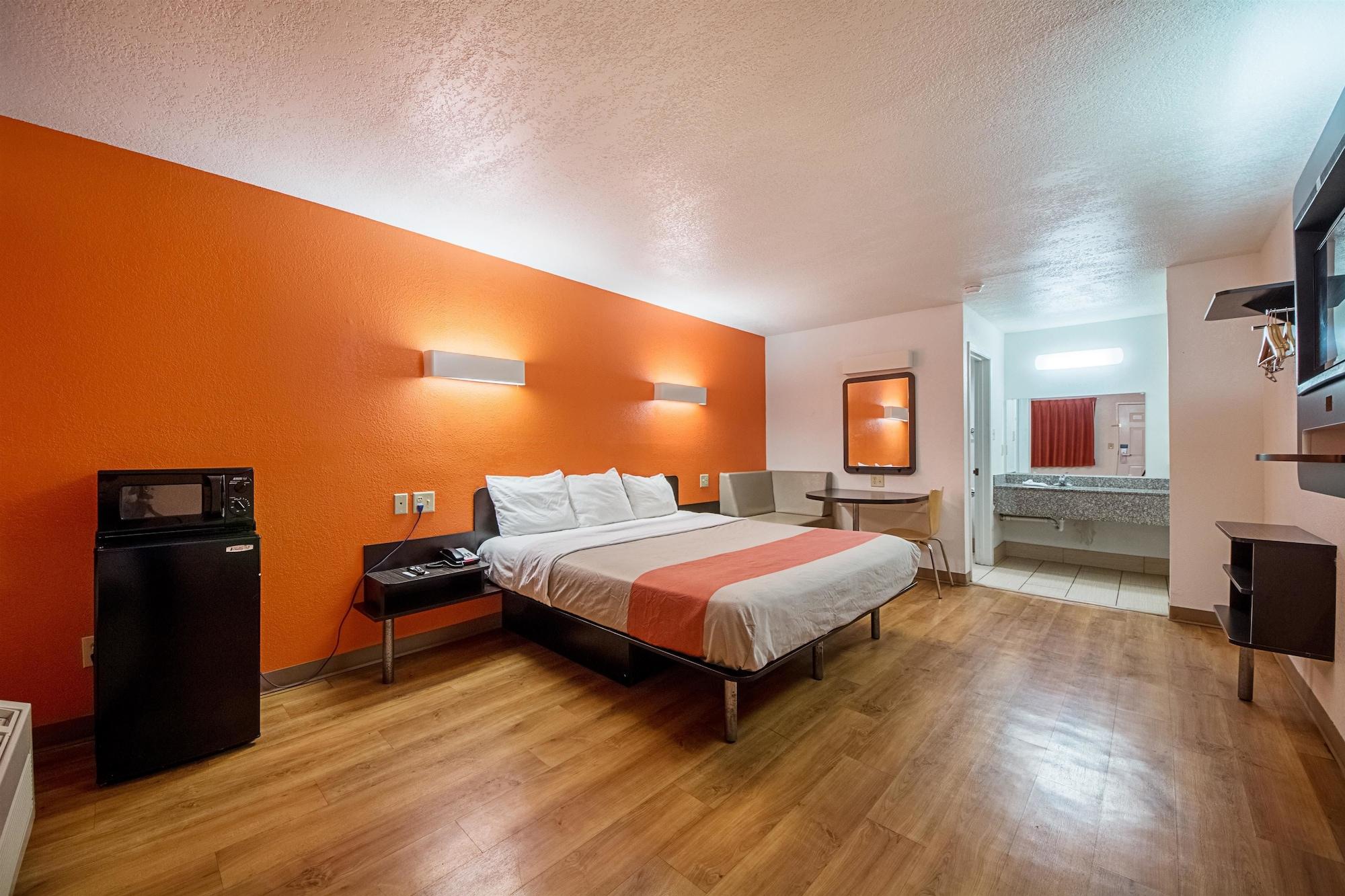Motel 6-San Antonio, Tx - Fiesta Trails 외부 사진