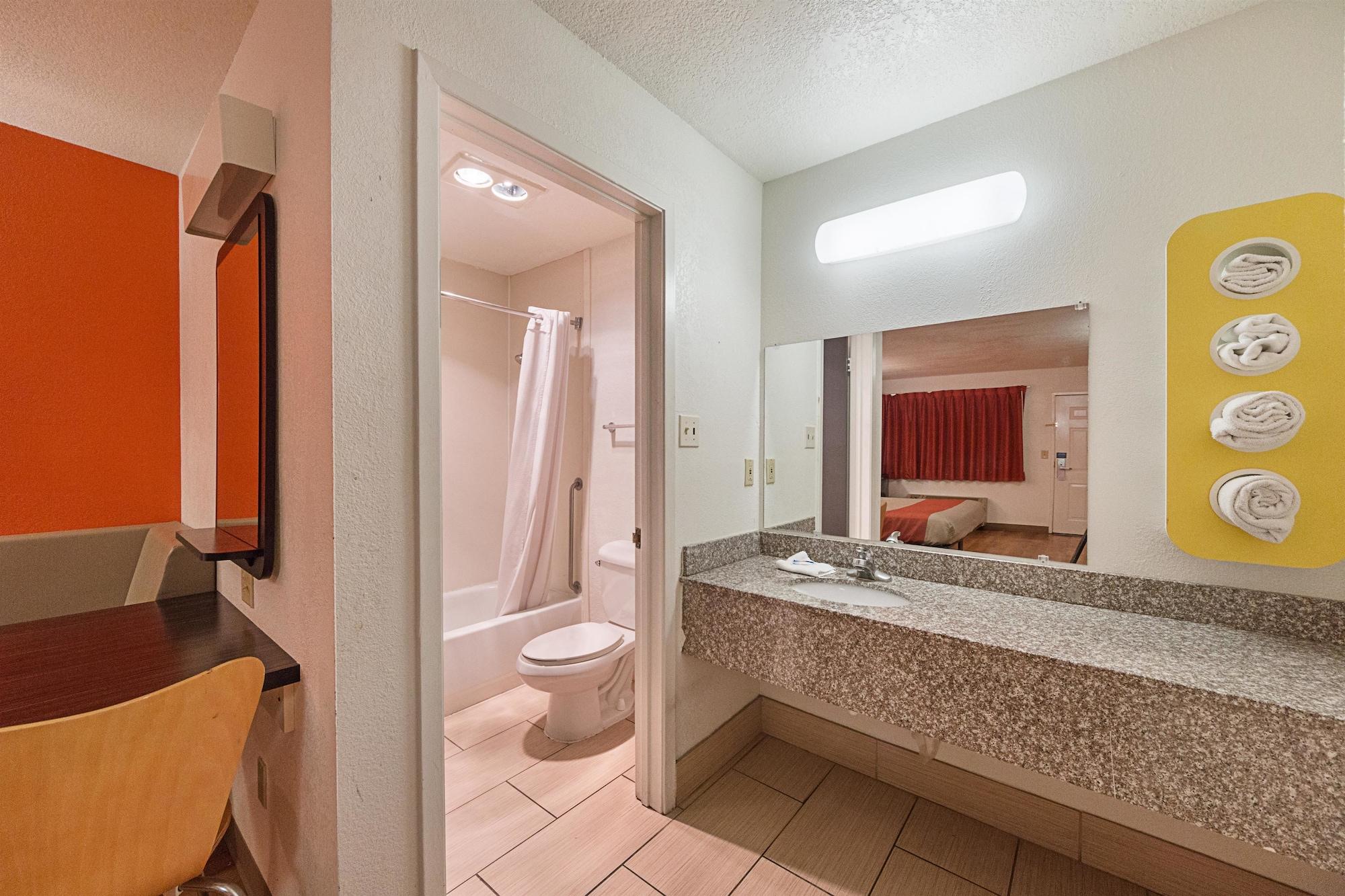 Motel 6-San Antonio, Tx - Fiesta Trails 외부 사진