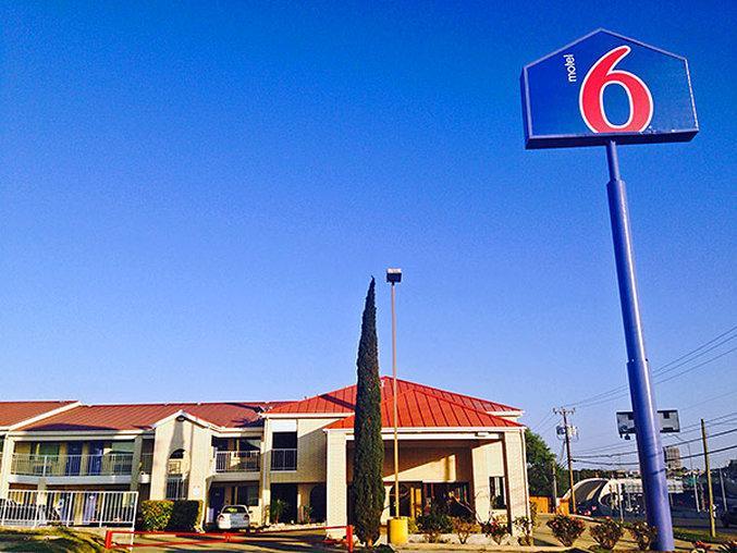 Motel 6-San Antonio, Tx - Fiesta Trails 외부 사진